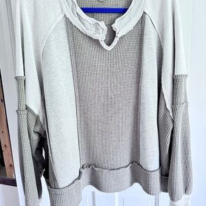 POL Gray Textured Women's Top L/XL